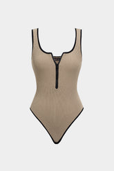 Contrast Print Zipper Sleeveless Bodysuit